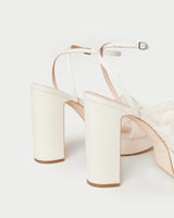 <transcy>Natalia heeled sandal with ankle strap</transcy>