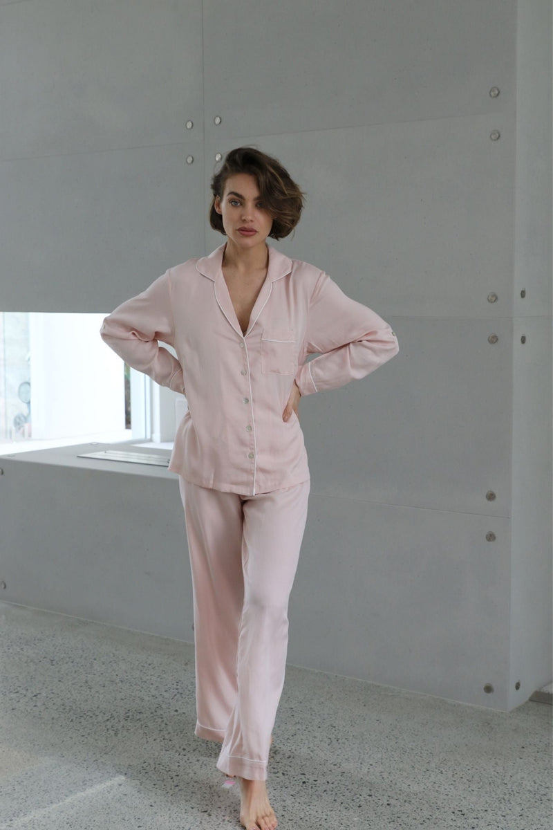 Eva langer Pyjama blush - weddorable