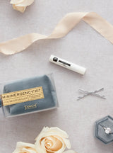 Minimergency Kit für Brautjungfern in samt dusty blau - weddorable